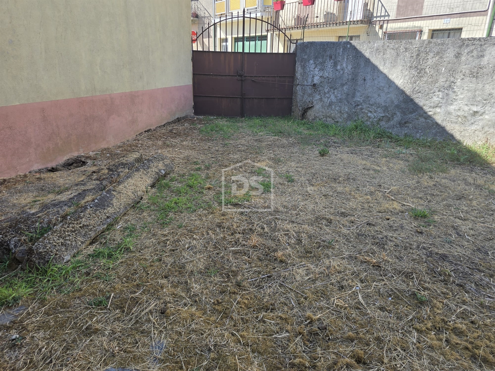 Moradia para Restaurar